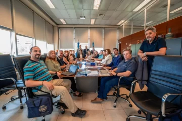 Gobierno y docentes iniciaron la quinta sesión de la cuarta negociación paritaria 2025