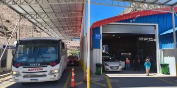 Paso de Agua Negra: cae un 66% esta temporada el tránsito a Chile por San Juan, según cifras del vecino país Paso de Agua Negra: cae un 66% esta temporada el tránsito a Chile por San Juan, según cifras del vecino país