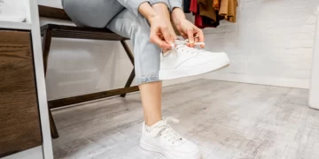 El truco definitivo para que tus zapatillas blancas queden como el primer día