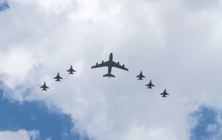 El Gobierno confirmó la llegada de los primeros seis aviones de combate F-16