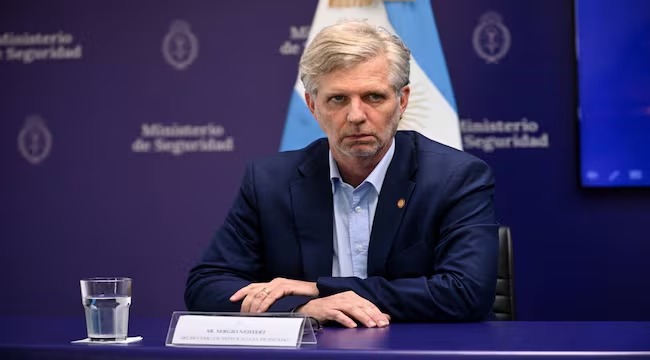 El Gobierno anunció que Sergio Neiffert deja la SIDE y lo reemplazará Cristian Auguadra El Gobierno anunció que Sergio Neiffert deja la SIDE y lo reemplazará Cristian Auguadra