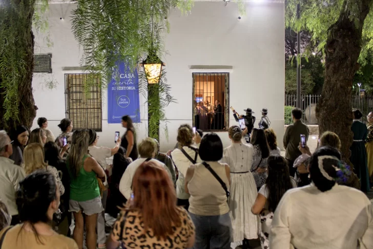 “La Casa Despierta de Noche” vuelve con una velada cargada de propuestas en un escenario más que icónico