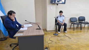 Un futbolista aceptó haber acosado sexualmente a un nena de 13 años y fue condenado sin cárcel Un futbolista aceptó haber acosado sexualmente a un nena de 13 años y fue condenado sin cárcel