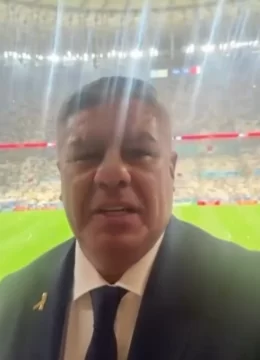 En medio de la polémica, Chiqui Tapia apareció en las redes desde el estadio Lusail a tres años del título en Qatar En medio de la polémica, Chiqui Tapia apareció en las redes desde el estadio Lusail a tres años del título en Qatar