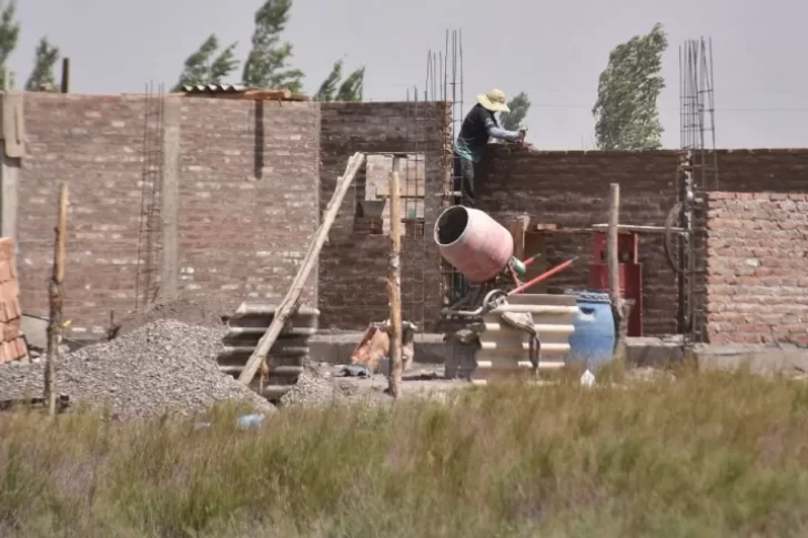 Imputaron a dos hombres por presuntas estafas con venta de lotes en Médano de Oro