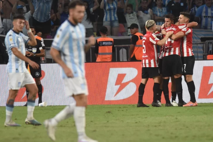 Estudiantes se coronó campeón del Torneo Clausura por penales en una agónica final con Racing