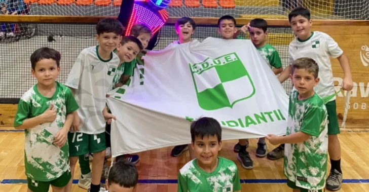 Estudiantil, Banco Hispano y Aberastain, los campeones del Campeonato Internacional “Antonio Tobal” Estudiantil, Banco Hispano y Aberastain, los campeones del Campeonato Internacional “Antonio Tobal”