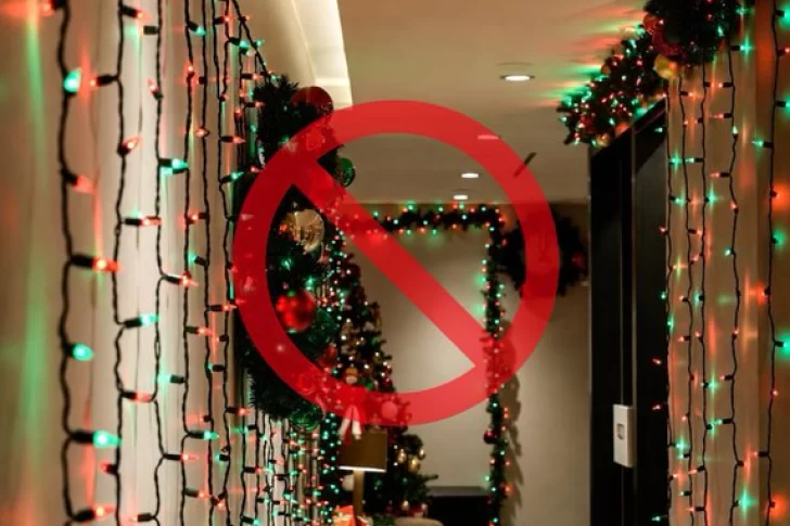 La luz navideña que reemplaza al verde y al rojo y marca tendencia en 2025