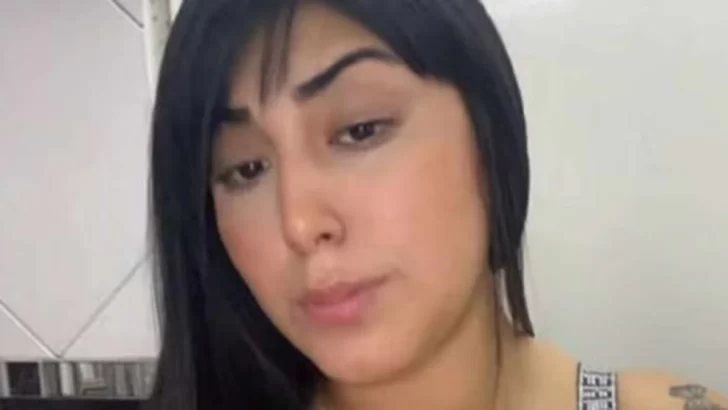 La viuda negra prófuga que no drogó a su víctima y lo asaltó junto a tres cómplices La viuda negra prófuga que no drogó a su víctima y lo asaltó junto a tres cómplices