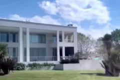 Vinculan a “Chiqui” Tapia con una mansión en Pilar valuada en 10 millones de dólares