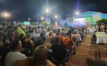 Cierre de votación de los Premios Moscatel para dar paso a la gran elección de los jurados