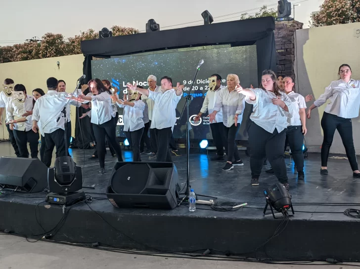 noche-de-las-universidades2025-5-728x545 noche-de-las-universidades2025-5-728x545