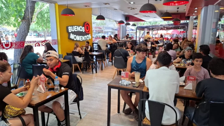 peatonal-navidad-compras20256-728x409