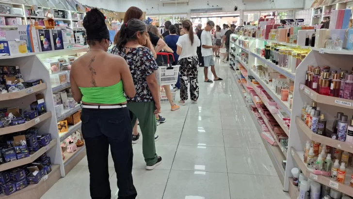 peatonal-navidad-compras20258-728x410