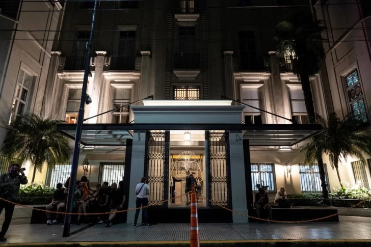 pfzHTMviF_870x580__1-728x485