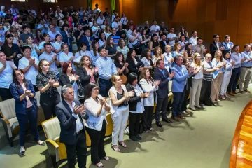 premios-enfermeria-1112025-3-728x485