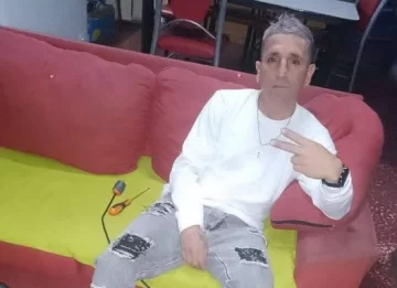 Aceptó que apuñaló a su hermano en el corazón y lo mató: fue condenado a ocho años de cárcel Aceptó que apuñaló a su hermano en el corazón y lo mató: fue condenado a ocho años de cárcel