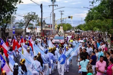 En al menos tres departamentos le rendirán honor a la Virgen del Rosario de Andacollo con misa y procesión En al menos tres departamentos le rendirán honor a la Virgen del Rosario de Andacollo con misa y procesión