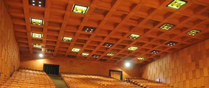 A-luces-sala-2-728x309 A-luces-sala-2-728x309