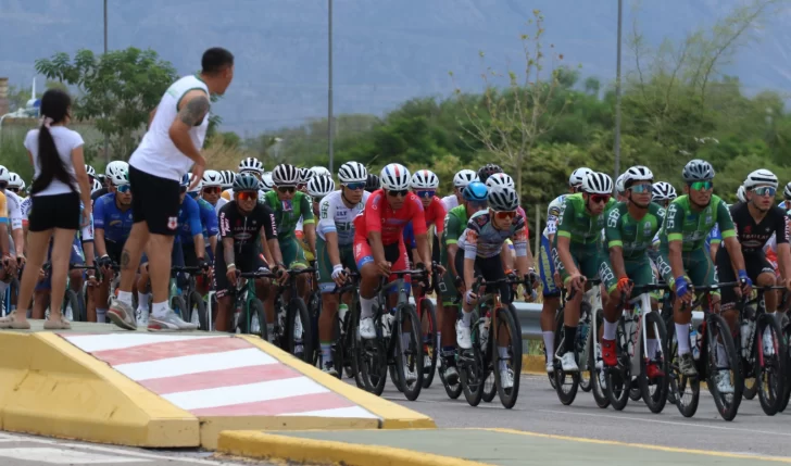 La Vuelta a San Juan pone rumbo a Pedernal en una etapa clave de media montaña La Vuelta a San Juan pone rumbo a Pedernal en una etapa clave de media montaña