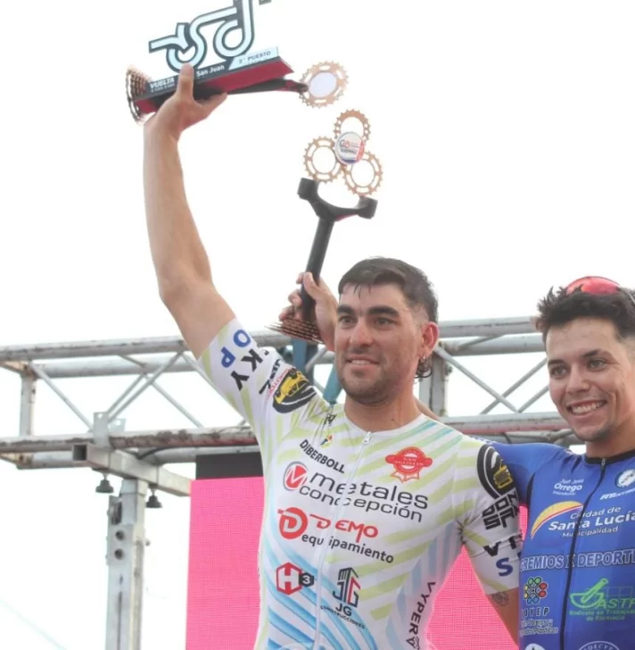 La historia de superación de Emiliano Pérez: pesó 140 kilos, empezó en el ciclismo hace 2 años y brilla en la Vuelta a San Juan La historia de superación de Emiliano Pérez: pesó 140 kilos, empezó en el ciclismo hace 2 años y brilla en la Vuelta a San Juan