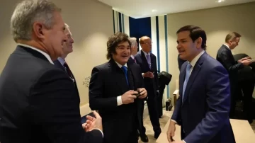El presidente Javier Milei mantuvo una reunión informal con el secretario de Estado estadounidense Marco Rubio El presidente Javier Milei mantuvo una reunión informal con el secretario de Estado estadounidense Marco Rubio