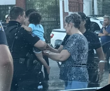 Policías salvaron a una beba de un año que estaba sin respiración Policías salvaron a una beba de un año que estaba sin respiración