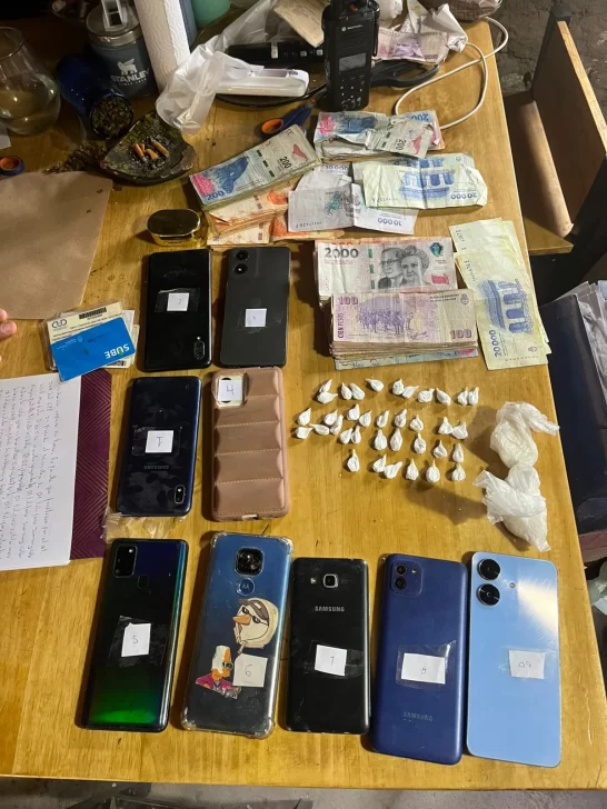 cosas-robadas-27-01-264-546x728 cosas-robadas-27-01-264-546x728