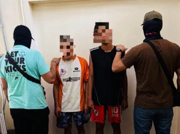 Creen que ingresaron por una ventana abierta o con una llave falsa para desvalijar una casa: quedaron detenidos Creen que ingresaron por una ventana abierta o con una llave falsa para desvalijar una casa: quedaron detenidos