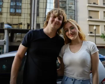 La novia de un militante libertario chocó en Mar de Ajó: manejaba con 1,89 gramos de alcohol en sangre La novia de un militante libertario chocó en Mar de Ajó: manejaba con 1,89 gramos de alcohol en sangre