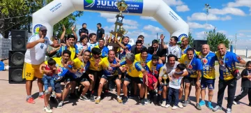 El Luto Molina y esa zurda exquisita que nunca se cansa de las fantasías El Luto Molina y esa zurda exquisita que nunca se cansa de las fantasías