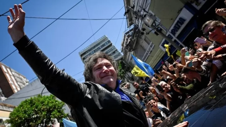 Javier Milei llegó a Mar del Plata y este martes participará de “La Derecha Fest” Javier Milei llegó a Mar del Plata y este martes participará de “La Derecha Fest”