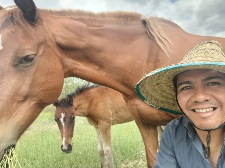 Sus caballos y el campo: el refugio del gran goleador Cristian Pérez Sus caballos y el campo: el refugio del gran goleador Cristian Pérez