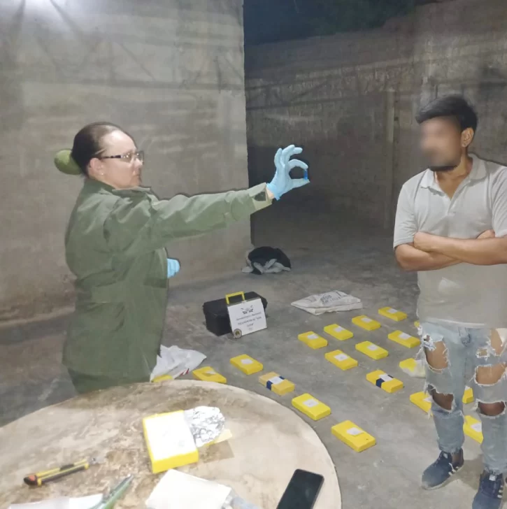 procedimiento_de_mas_de_63_kilos_de_cocaina_-_transportados_en_un_camion_y_secuestrado_dentro_de_un_inmueble_8-725x728