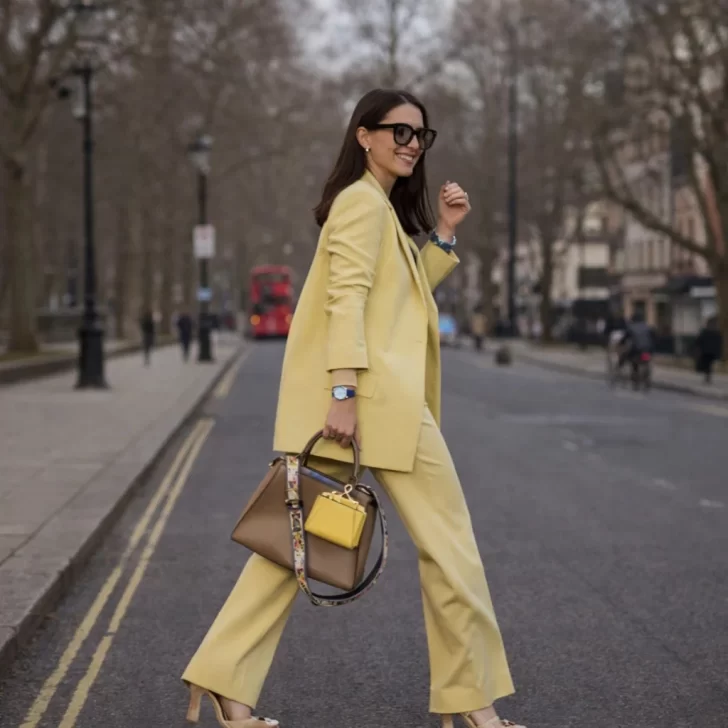 Amarillo-728x728 Amarillo-728x728