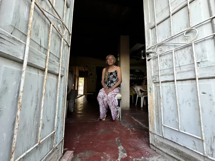 Irma Lepe y el ser mujer trans: infancia marcada por el abandono, la familia elegida y el desafío de superar la expectativa de vida Irma Lepe y el ser mujer trans: infancia marcada por el abandono, la familia elegida y el desafío de superar la expectativa de vida