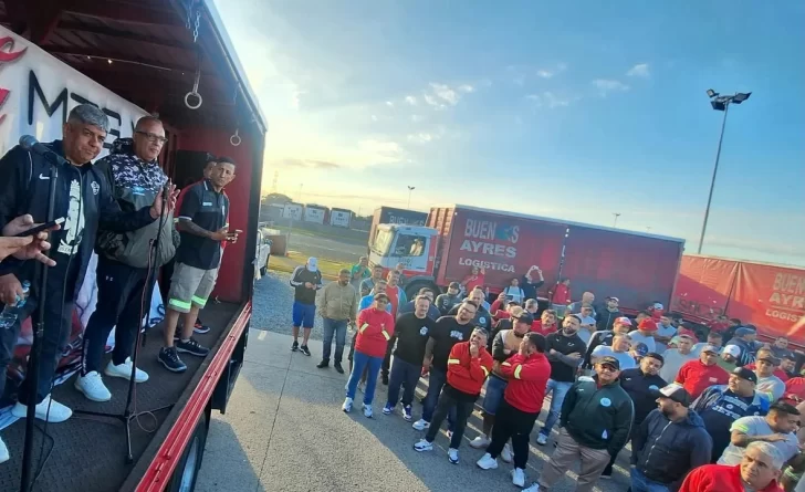 ¿Peligra el abastecimiento de Coca-Cola? Un paro pone en jaque la producción de la principal planta del país ¿Peligra el abastecimiento de Coca-Cola? Un paro pone en jaque la producción de la principal planta del país