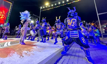En 20 fotos, el brillo y la fiesta de la mágica noche del carnaval En 20 fotos, el brillo y la fiesta de la mágica noche del carnaval