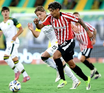 Con uno menos y un penal atajado al sanjuanino Botta, Estudiantes rescató un punto ante Defensa y Justicia Con uno menos y un penal atajado al sanjuanino Botta, Estudiantes rescató un punto ante Defensa y Justicia