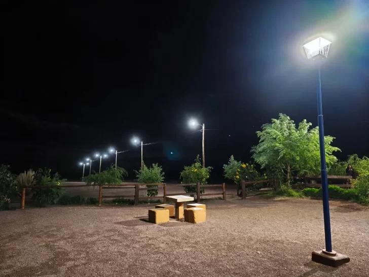 En Calingasta, mejoran los servicios en un espacio clave para atraer turistas En Calingasta, mejoran los servicios en un espacio clave para atraer turistas