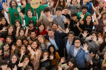 Vacacionarte abrió sus puertas en el Franklin Rawson con la presencia de Orrego Vacacionarte abrió sus puertas en el Franklin Rawson con la presencia de Orrego