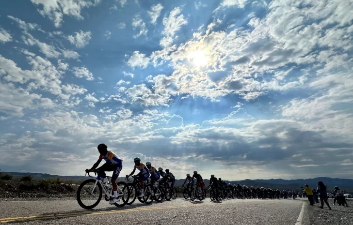 vuelta-41-san-juan-ciclismo-2026-3-728x465