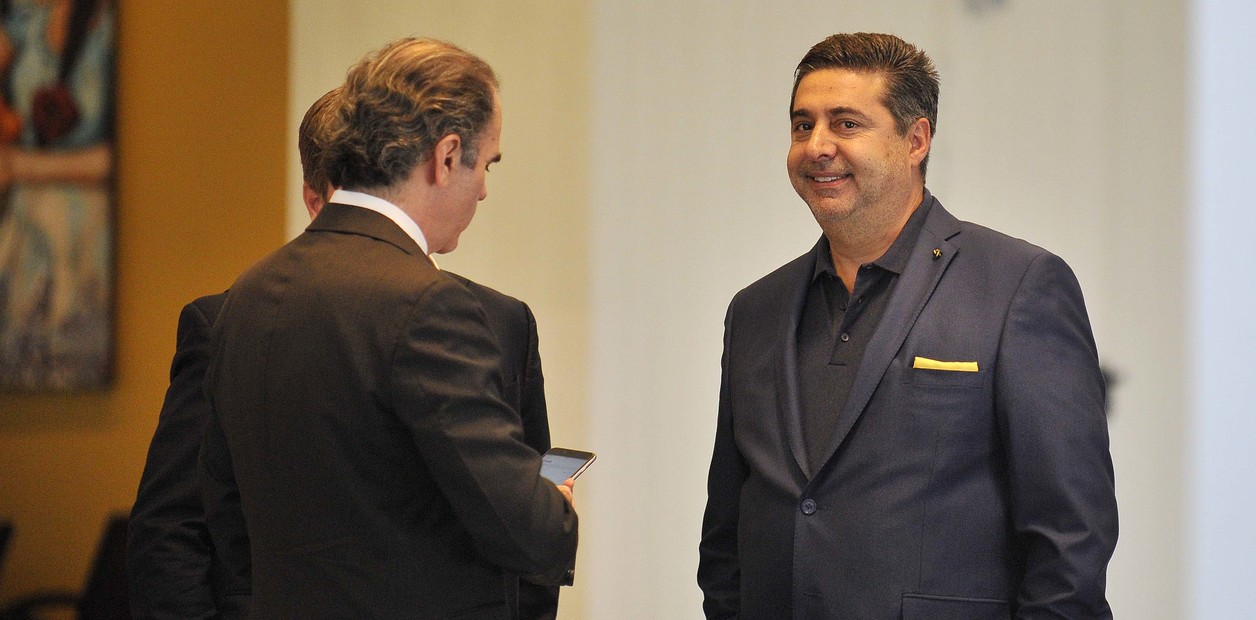 Angelici de Boca Juniors junto al abogado Javier Medin luego de la reunion junto a D'Onofrio de River Plate y Dominguez en la sede de la Conmebol en Luque, Asuncion, Paraguay.27.11.2018Foto Maxi Failla
