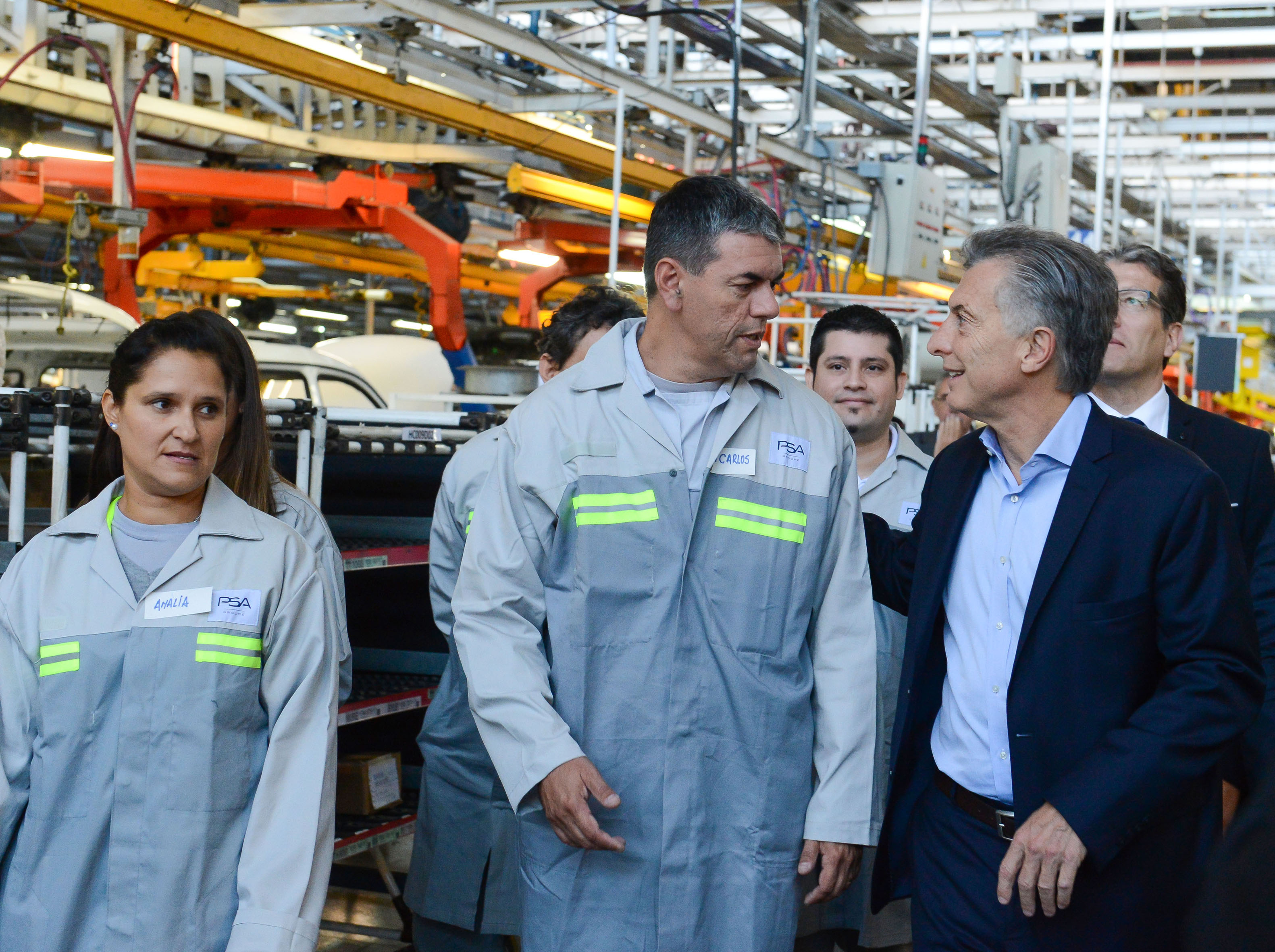 DYN204, EL PALOMAR, BUENOS AIRES, 16/03/2017, EL PRESIDENTE MAURICIO MACRI PARTICIPA EN LA REINAUGURACI�N DEL CENTRO DE PRODUCCI�N EL PALOMAR DE PEUGEOT. FOTO:DYN/PRESIDENCIA.