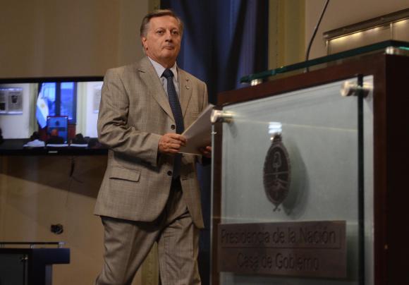 ‘Retraso menor’. Aranguren ya había advertido que ‘en el caso del gas, el retraso (en el precio de la tarifa) es menor al del sistema eléctrico‘. 