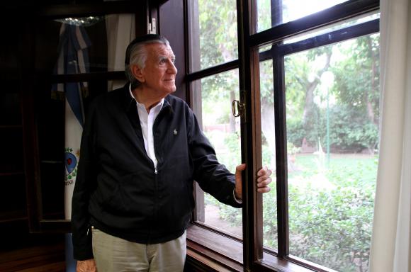 Un nuevo desafío. José Luis Gioja tendrá en sus manos la misión de alinear a toda la trapo pejotista en un mismo proyecto político, más amplio que el FpV, para dar batalla en las legislativas 2017 y posicionarse como alternativa en 2019.