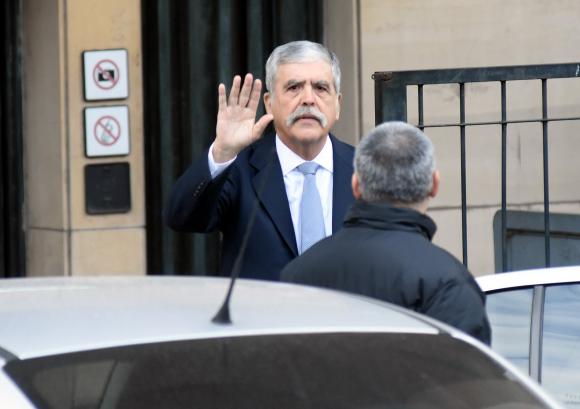 El que sigue. Además de la cita para De Vido (foto), el miércoles se espera la indagatoria del exgobernador de Santiago del Estero Gerardo Zamora. El que sigue. Además de la cita para De Vido (foto), el miércoles se espera la indagatoria del exgobernador de Santiago del Estero Gerardo Zamora.